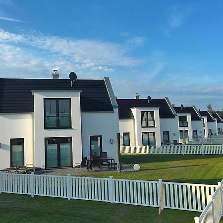Ferienhaus Am Yachthafen In Peenemuende Luaran gambar